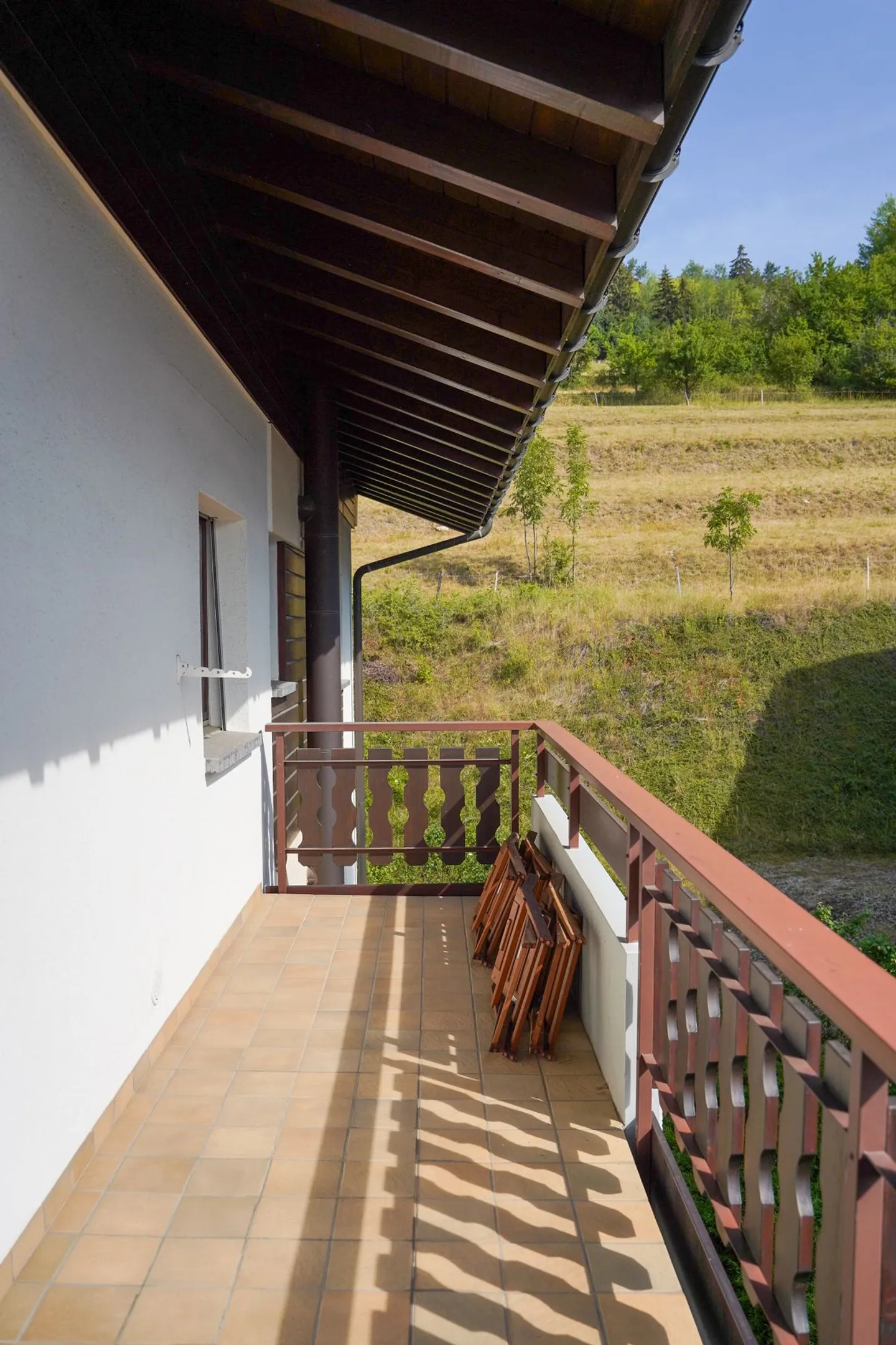 Charmante 3,5-Zimmer-Wohnung mit atemberaubendem Blick auf die Alpen in Chermignon d'en Haut - Foto 5 von 13