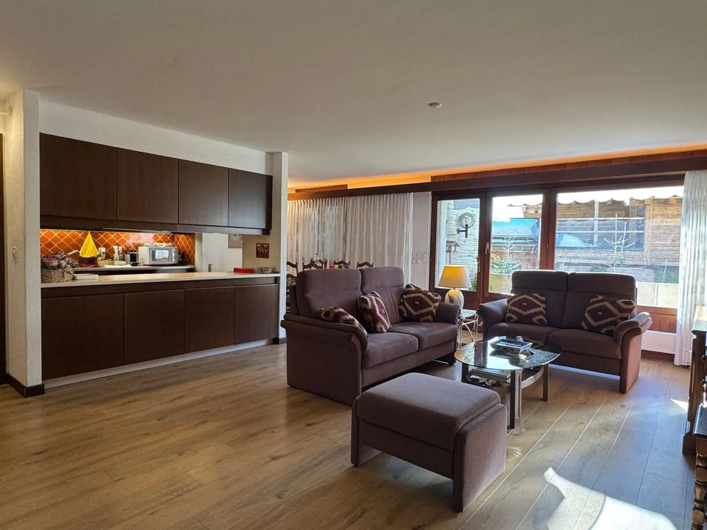 Magnificent 4.5-room apartment on the edge of the Crans-Montana golf course - Photo 2 of 13