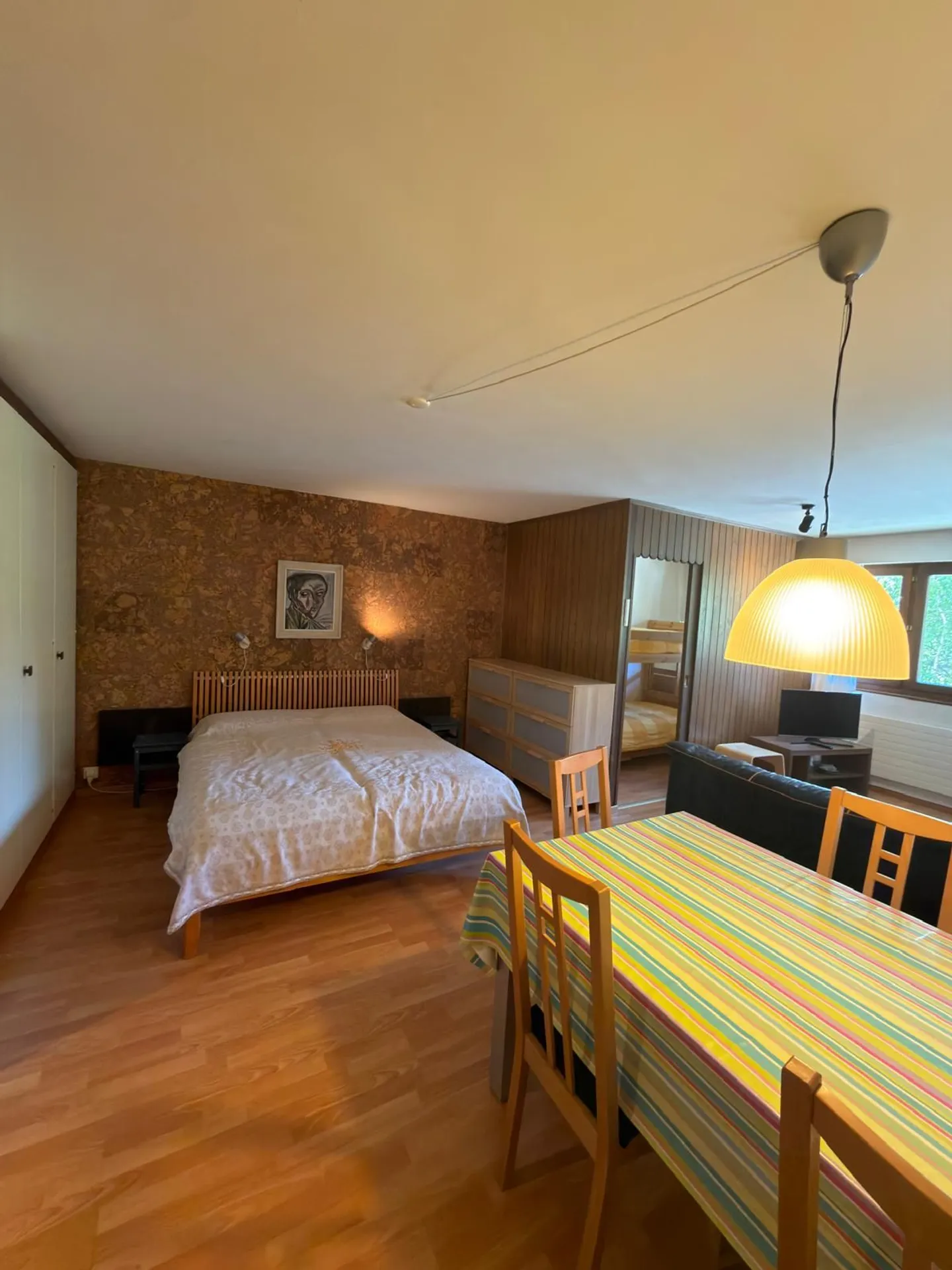 Studio spacieux proche du centre de Crans.  - Foto 3 von 11