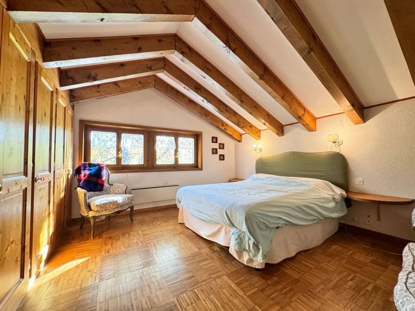 Chalet Eccezionale con Appartamento Indipendente a pochi passi dal Golf Ballesteros. / Ref. 1007-675 - Foto 9 di 13