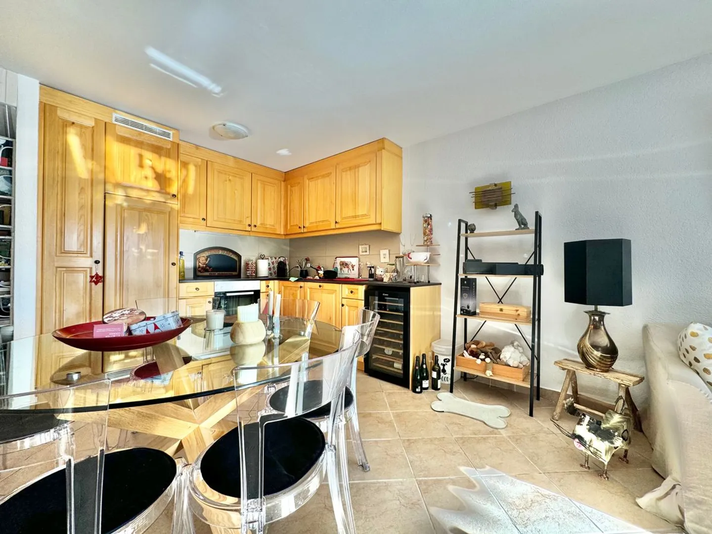Appartamento 3,5 stanze con vista, balconi e tranquillità nel cuore di Montana / Ref. 1007-680 - Foto 3 di 13