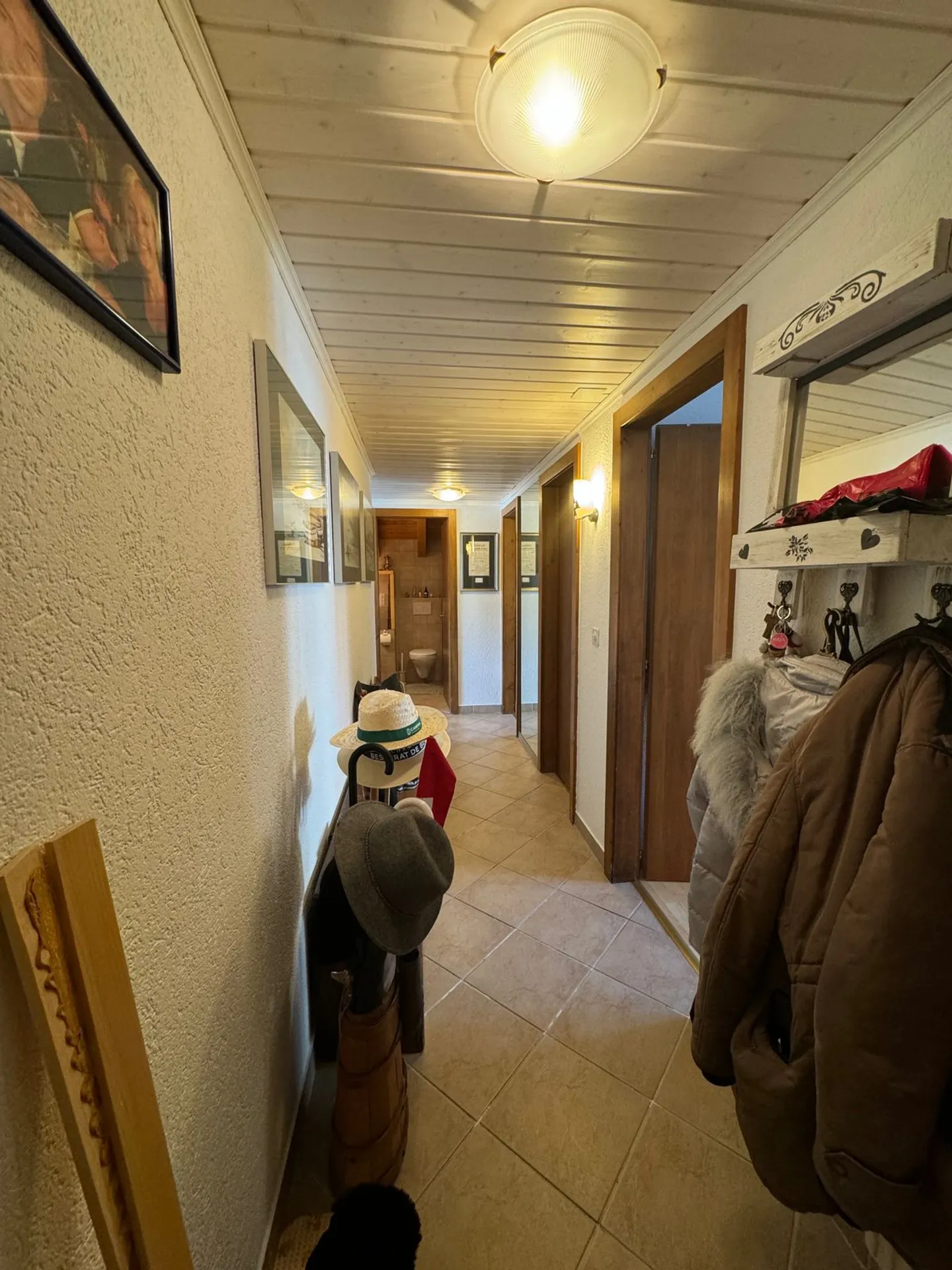 Appartamento 3,5 stanze con vista, balconi e tranquillità nel cuore di Montana / Ref. 1007-680 - Foto 8 di 13