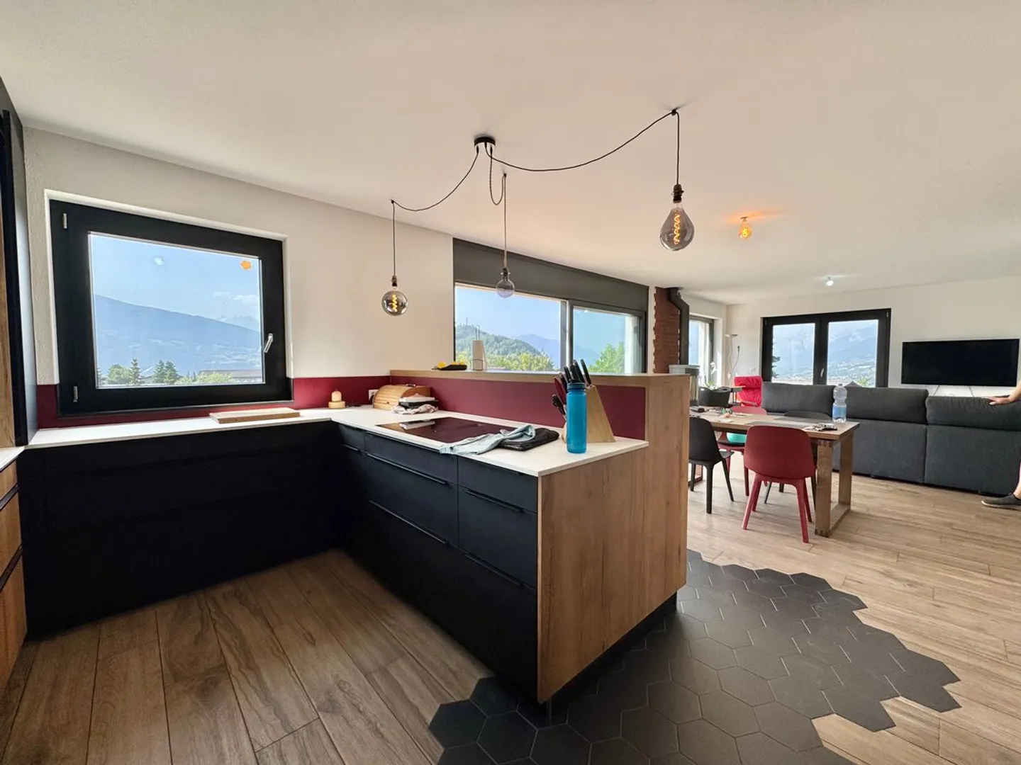 Casa nuova a Lens con giardino e vista panoramica sulle montagne e sul lago - Foto 6 di 13
