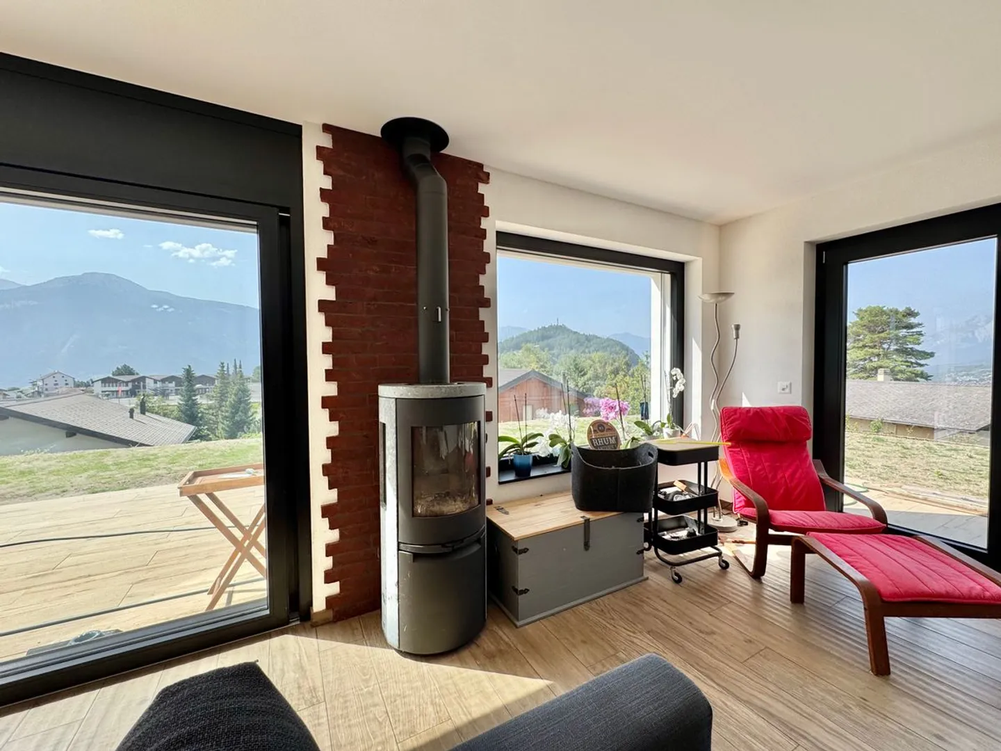 Casa nuova a Lens con giardino e vista panoramica sulle montagne e sul lago - Foto 7 di 13
