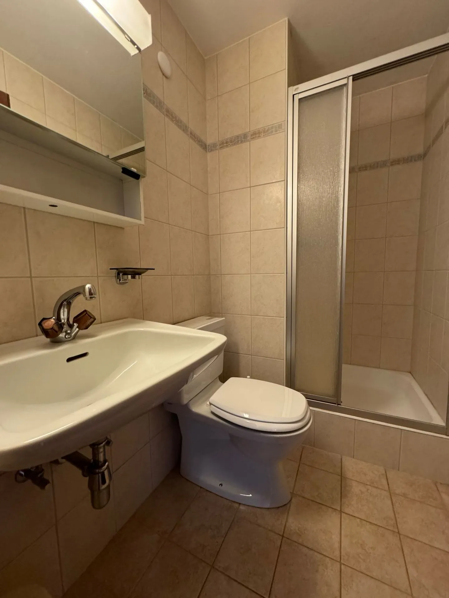 3.5-room apartment at the entrance of Crans in a residence with swimming pool - Photo 12 of 13