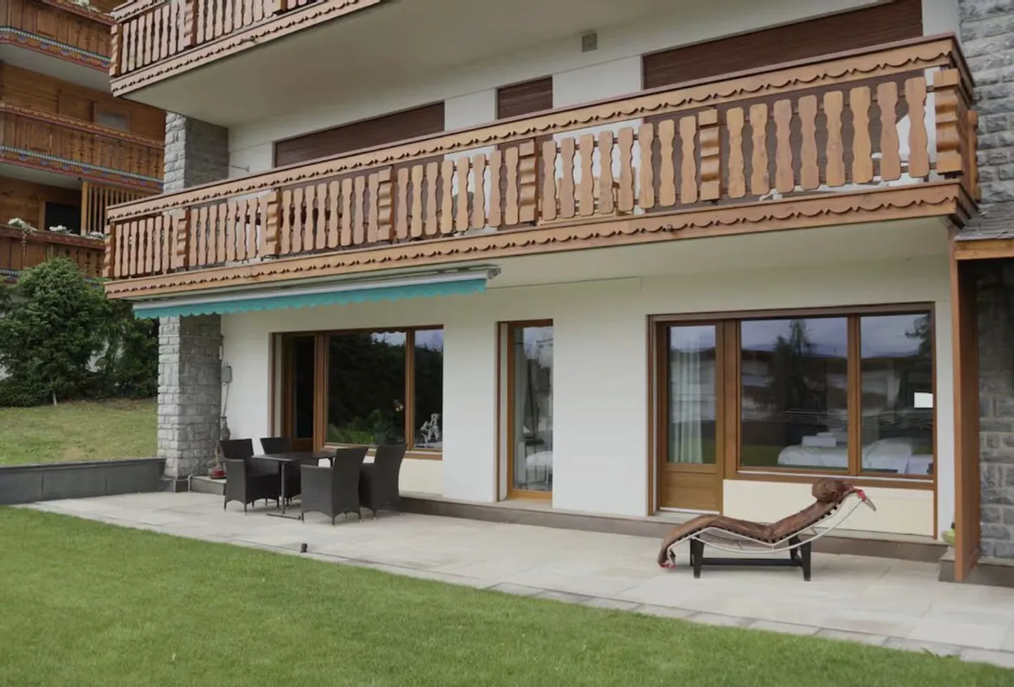 Appartamento 2.5 in SI a due passi dal centro di Crans - luminoso con bella vista e giardino - Foto 7 di 11