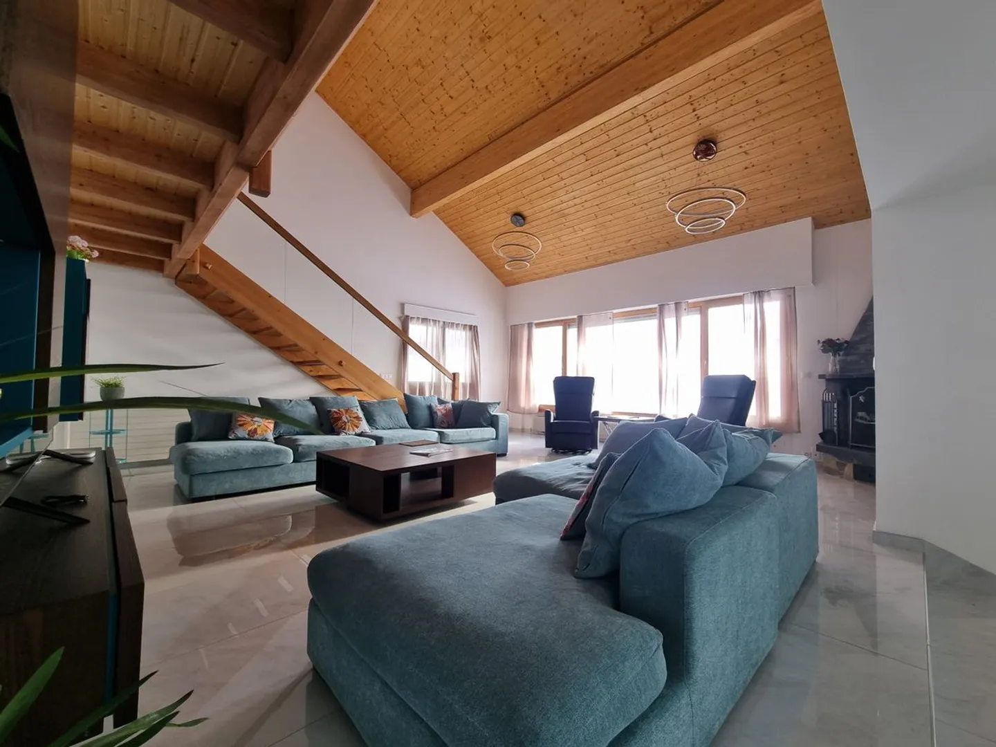 Casa completamente ristrutturata a Bluche - Solo 10 minuti in auto da Crans-Montana / Ref. 1007-652 - Foto 1 di 13
