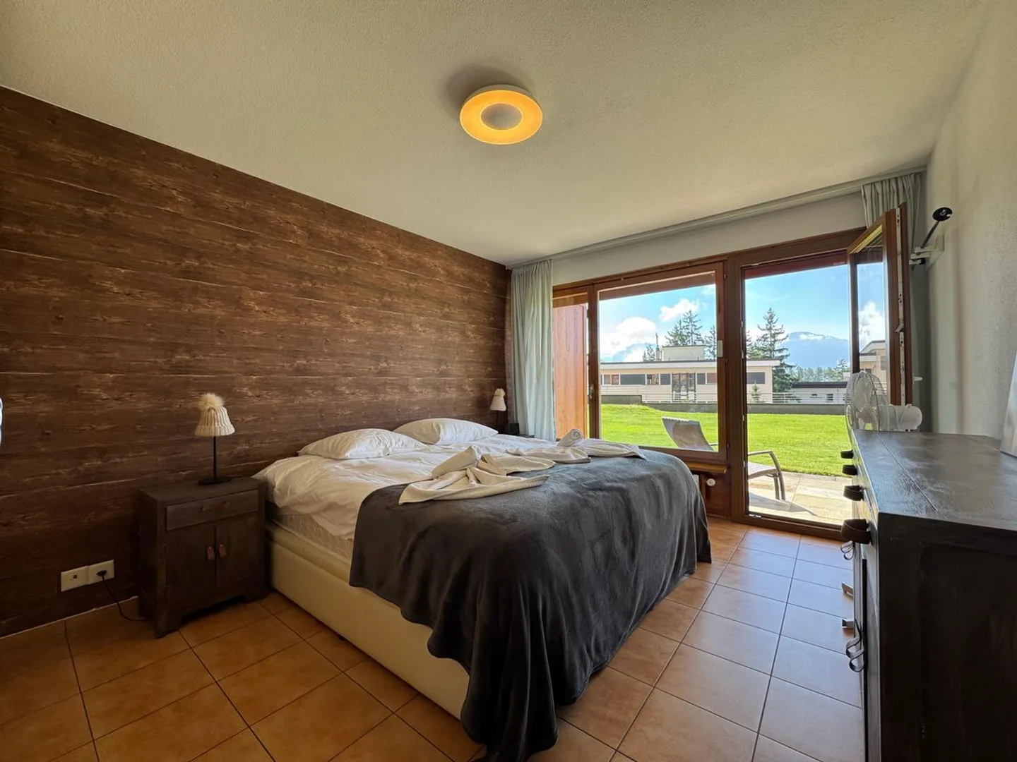 2,5-Zimmer-Wohnung in SI nur wenige Schritte vom Zentrum von Crans - hell mit schönem Blick und Garten - Foto 12 von 13