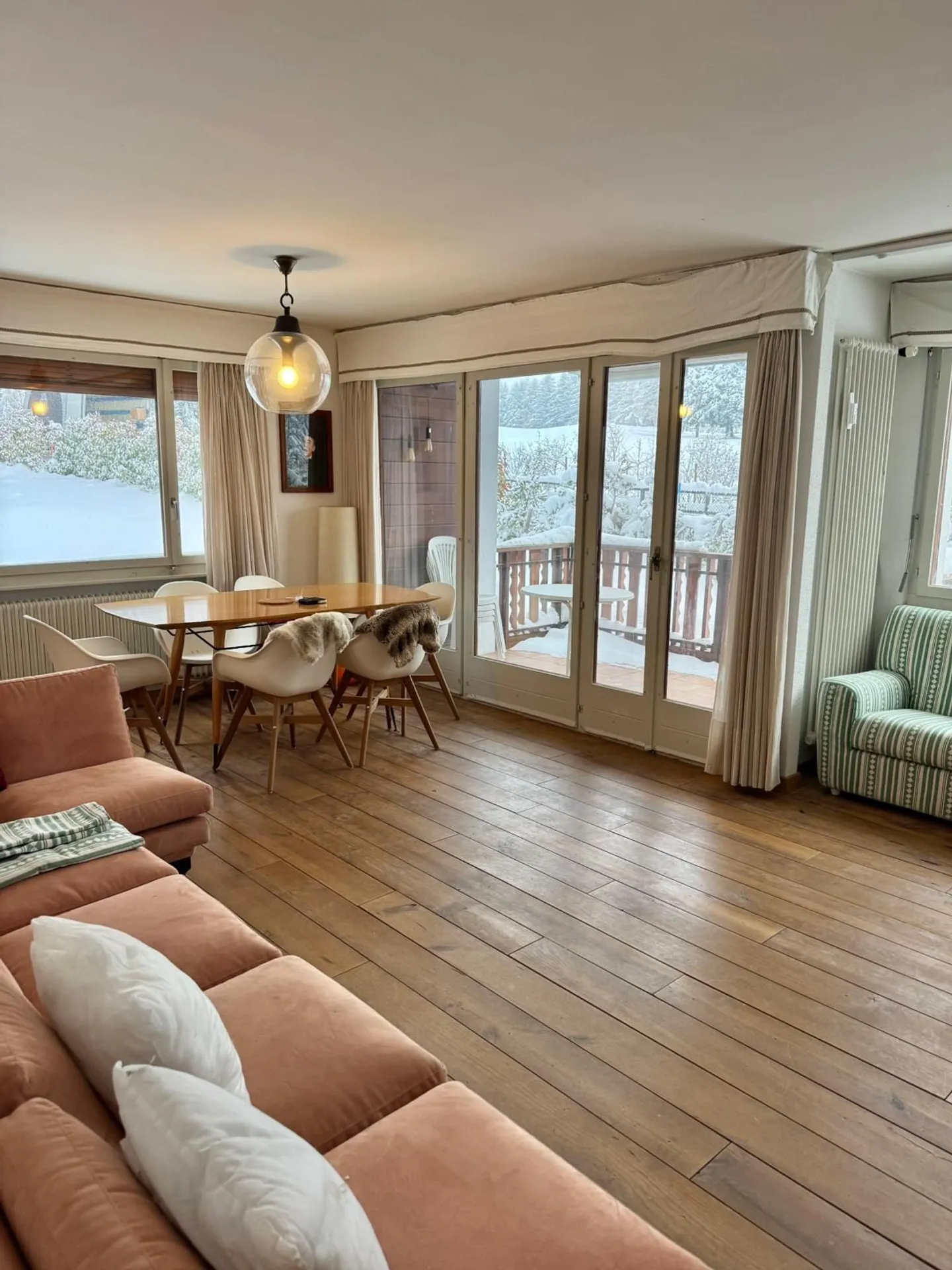 Appartement 4.5 pièces en bordure de Golf (Mélèzes) - emplacement privilégié - Photo 6 sur 13