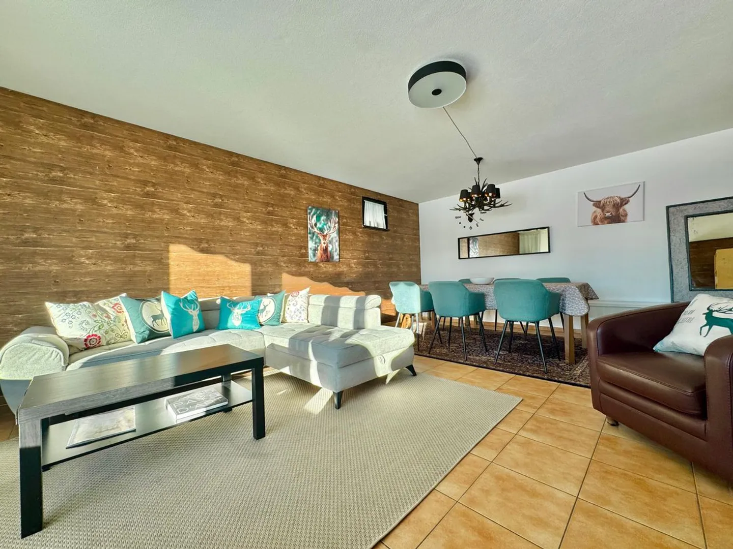 2.5 Apartment in SI just steps from the center of Crans - bright with beautiful view and garden - Photo 3 of 13