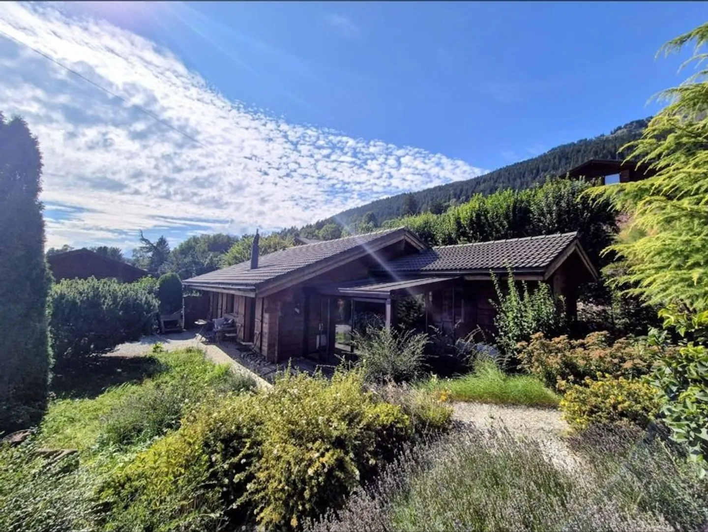 A vendre - Chalet plein Sud au Binii, 1965 Savièse (VS) - Photo 1 sur 5