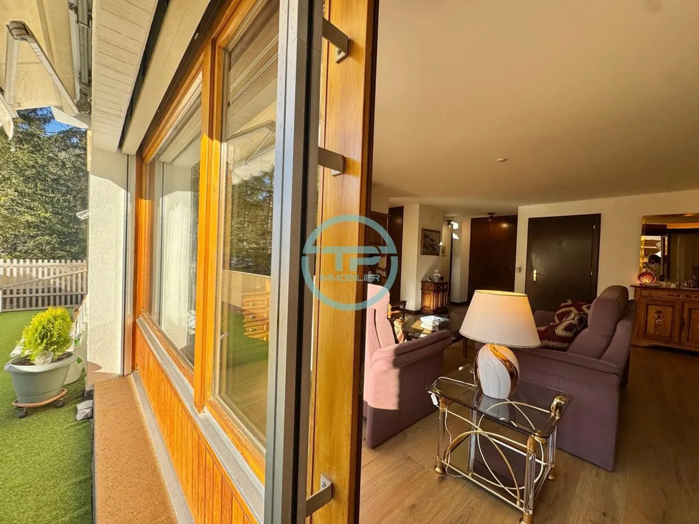 Magnificent 4.5-room apartment on the edge of the Crans-Montana golf course - Photo 10 of 13