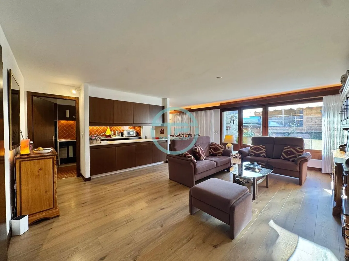 Magnificent 4.5-room apartment on the edge of the Crans-Montana golf course - Photo 5 of 13