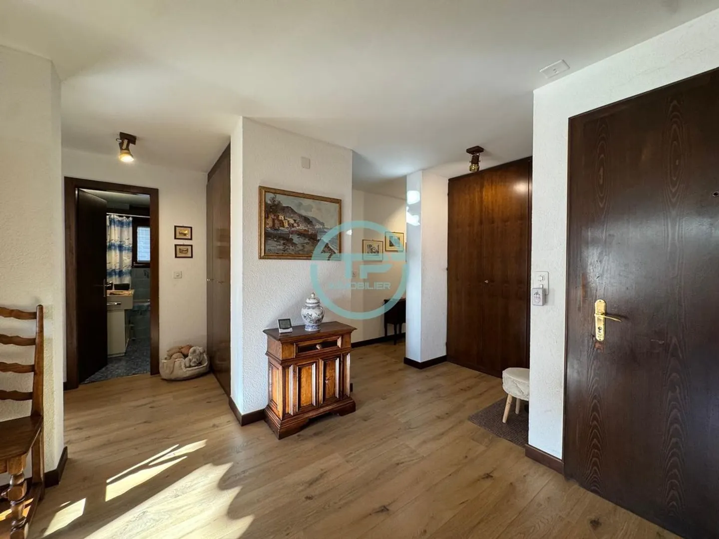 Magnificent 4.5-room apartment on the edge of the Crans-Montana golf course - Photo 6 of 13