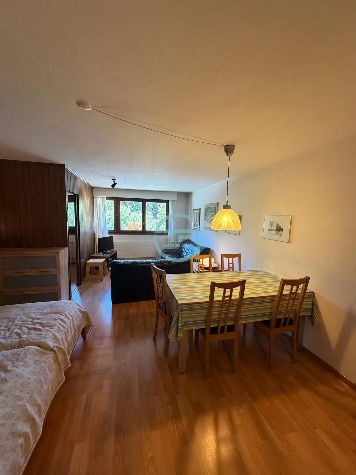 2.5-room apartment close to the center of Crans. - Photo 3 of 11