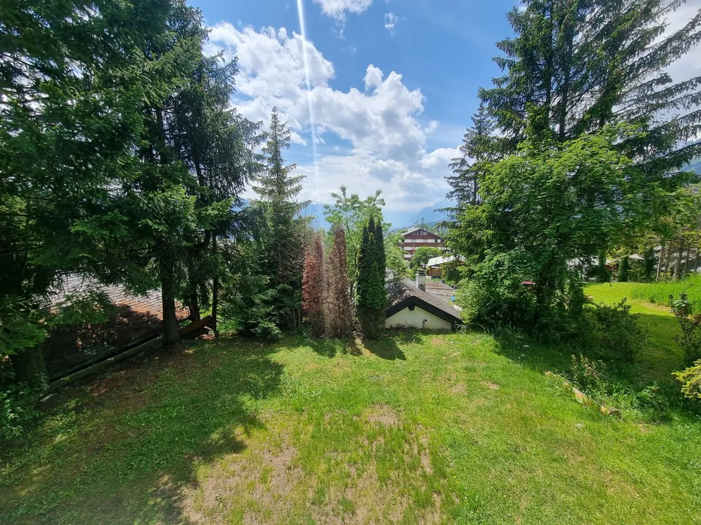 Progetto esclusivo di ristrutturazione completa di un chalet a 15 minuti a piedi dal centro di Crans - Foto 2 di 2