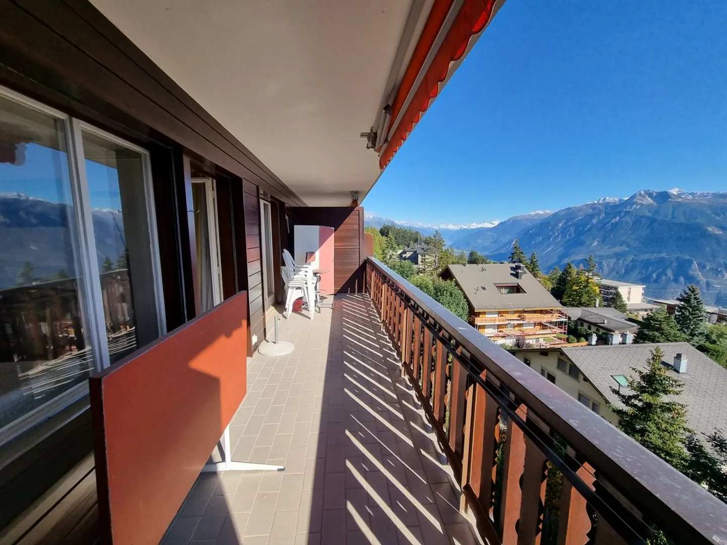 Appartamento in SI di 2.5p nel centro di Montana da ristrutturare - Foto 4 di 11