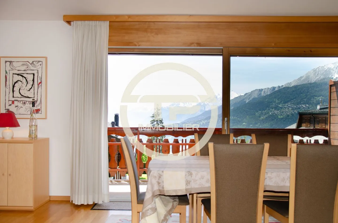 Appartement lumineux 4.5p à Crans - Photo 2 sur 13