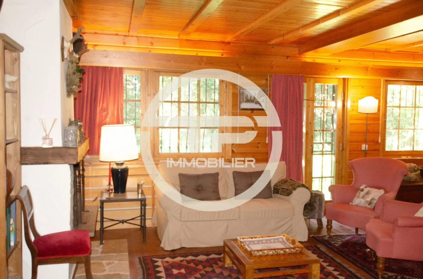Charming Chalet Surrounded by Nature, Just Minutes from the Heart of Crans - Offering Peace and Serenity / Ref. 1007-677 - Photo 9 of 13