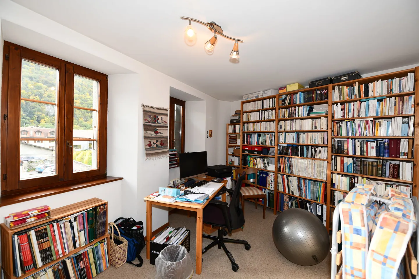 AIGLE - GEBÄUDE MIT 3 WOHNUNGEN + 8 PARKPLÄTZEN - Foto 5 von 13