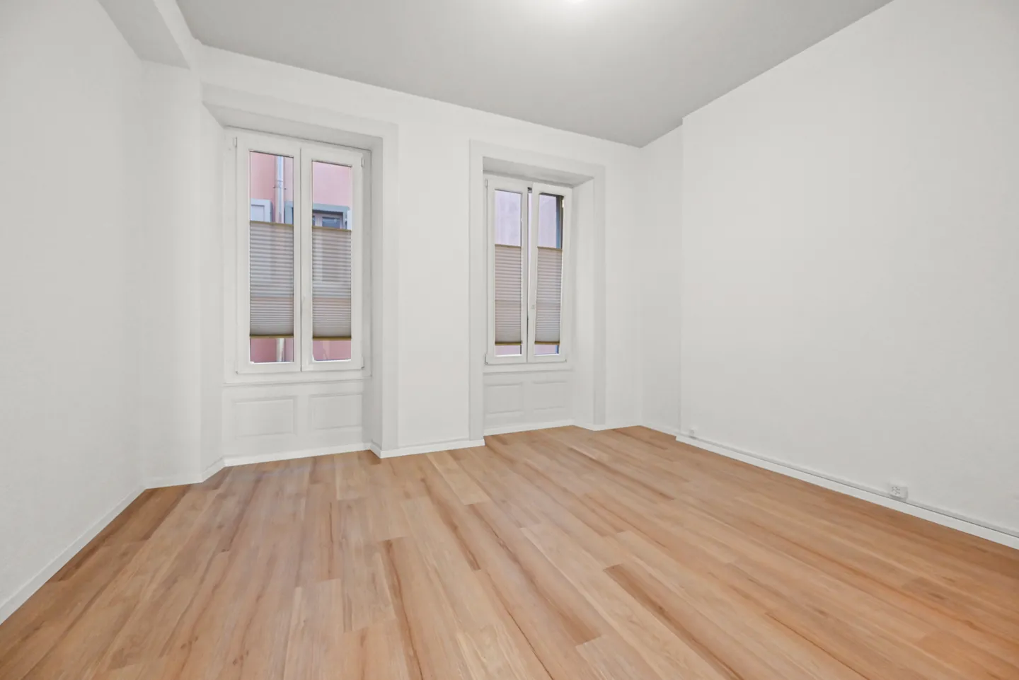 VEVEY - AUSGEZEICHNETE LAGE, 4.5 ZIMMER AN DEN UFERN - Foto 6 von 12