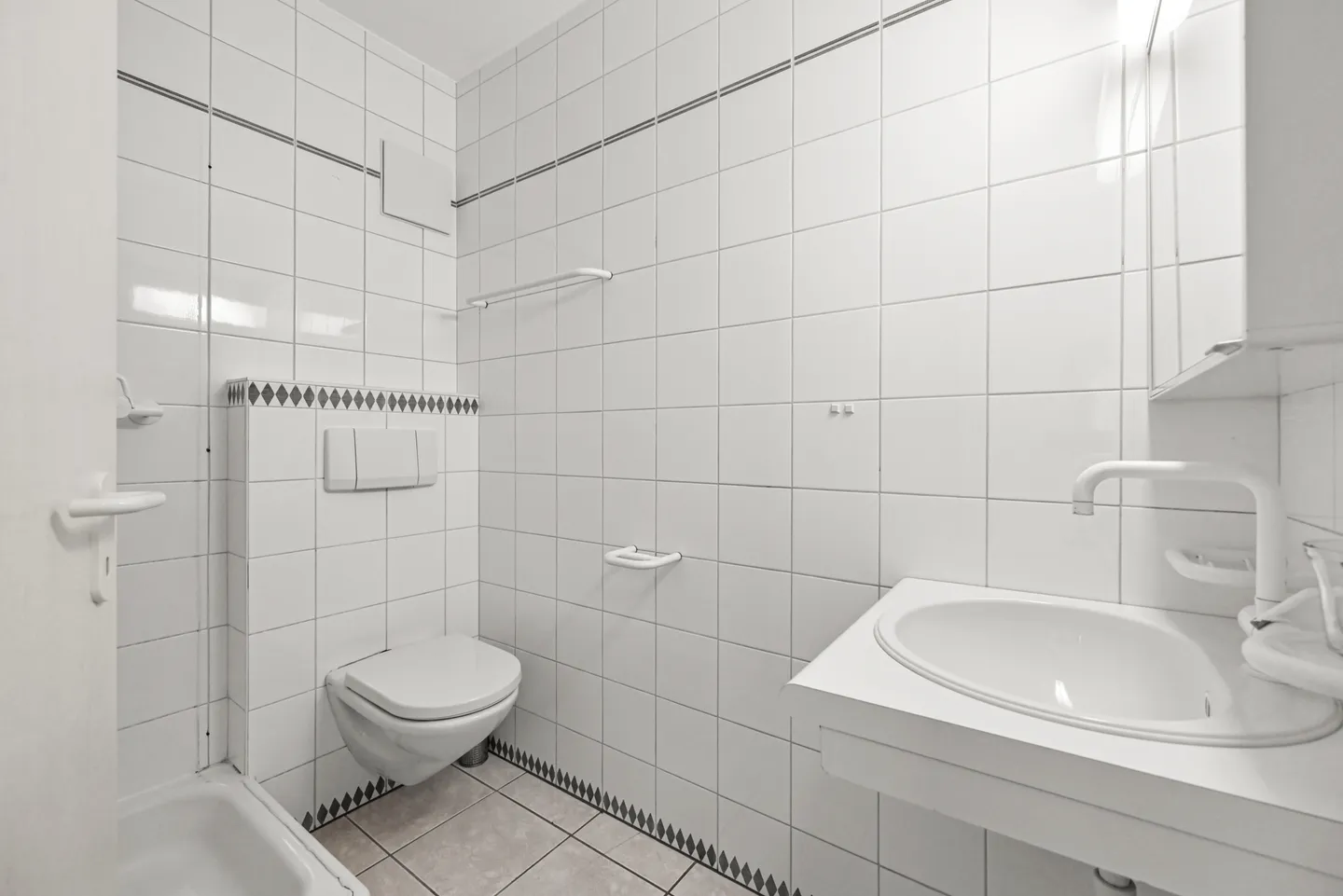 MONT-PÈLERIN - 3.5 PIECES AVEC VUE IMPRENABLE ET CALME ABSOLU - Photo 10 sur 11