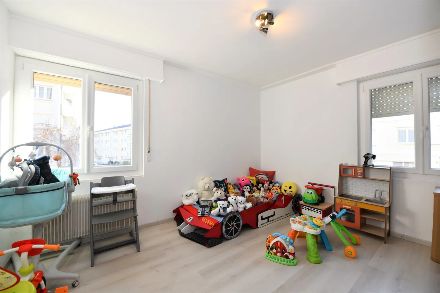 SION - SUPERB 4.5 ROOM APARTMENT RENOVATED WITH BALCONY - Photo 10 of 13