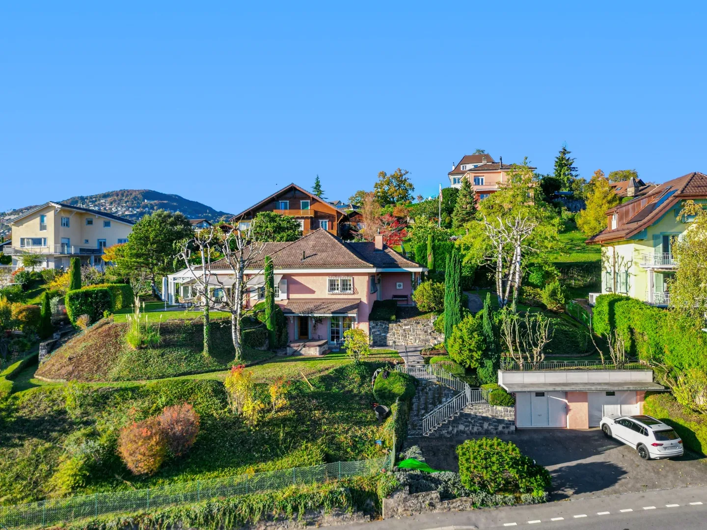 PRICE DROP! SAINT-LEGIER - LUXURIOUS HIGH-STANDARD VILLA - Photo 1 of 13