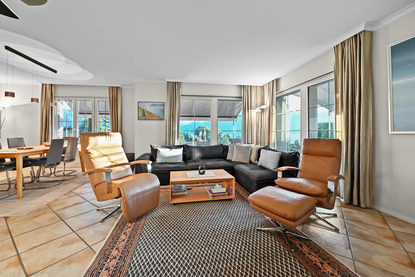 PRICE DROP! SAINT-LEGIER - LUXURIOUS HIGH-STANDARD VILLA - Photo 10 of 13