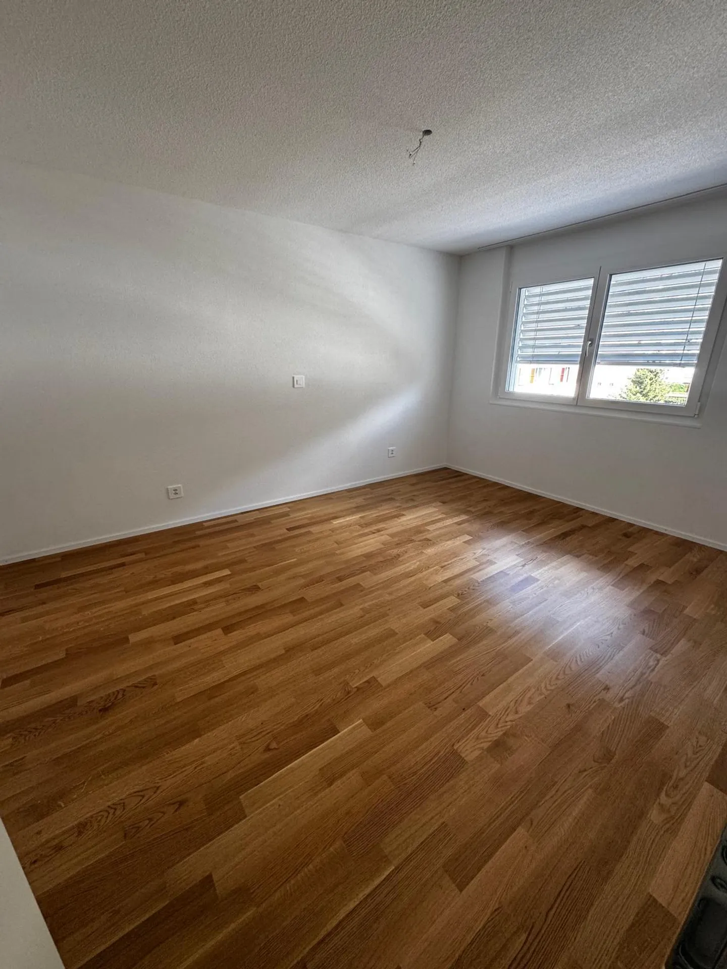 APPARTAMENTO NUOVO DI 3,5 LOCALI AL 3° PIANO - Foto 7 di 11