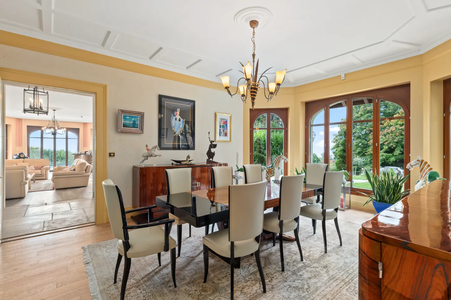 JONGNY - EXCEPTIONAL ESTATE WITH PANORAMIC VIEW OF THE LAKE - Photo 4 of 13