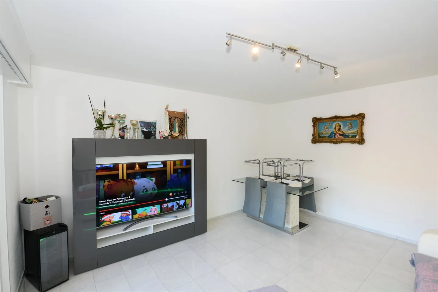 Appartement rénové avec balcon - Photo 4 sur 13