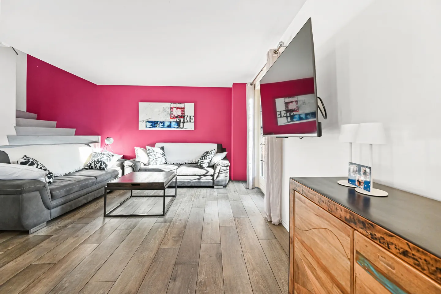 CHERNEX - GERÄUMIGE DOPPELVILLA MIT 5.5 ZIMMERN - Foto 5 von 13