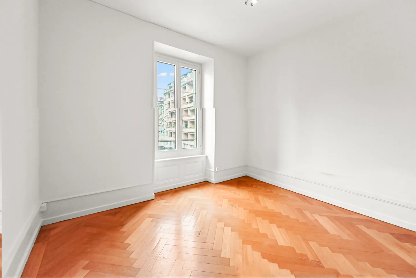 Appartement Belle Époque à Lausanne - Photo 5 sur 9