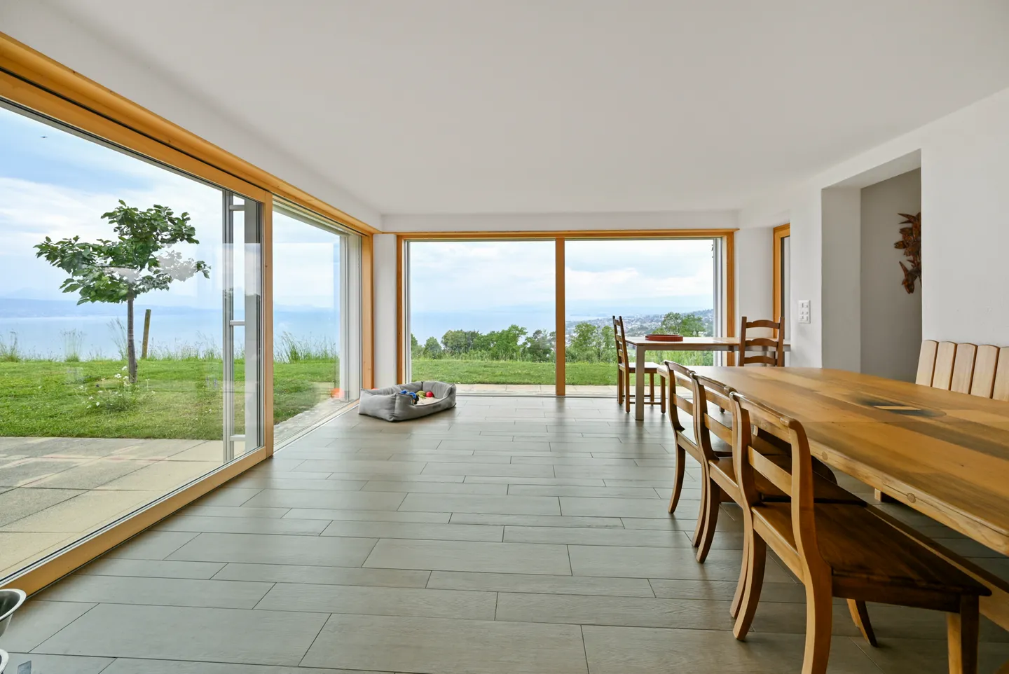 LUTRY - EINZIGARTIG! PRÄCHTIGE VILLA IM HERZEN DER WEINBERGE - Foto 4 von 13