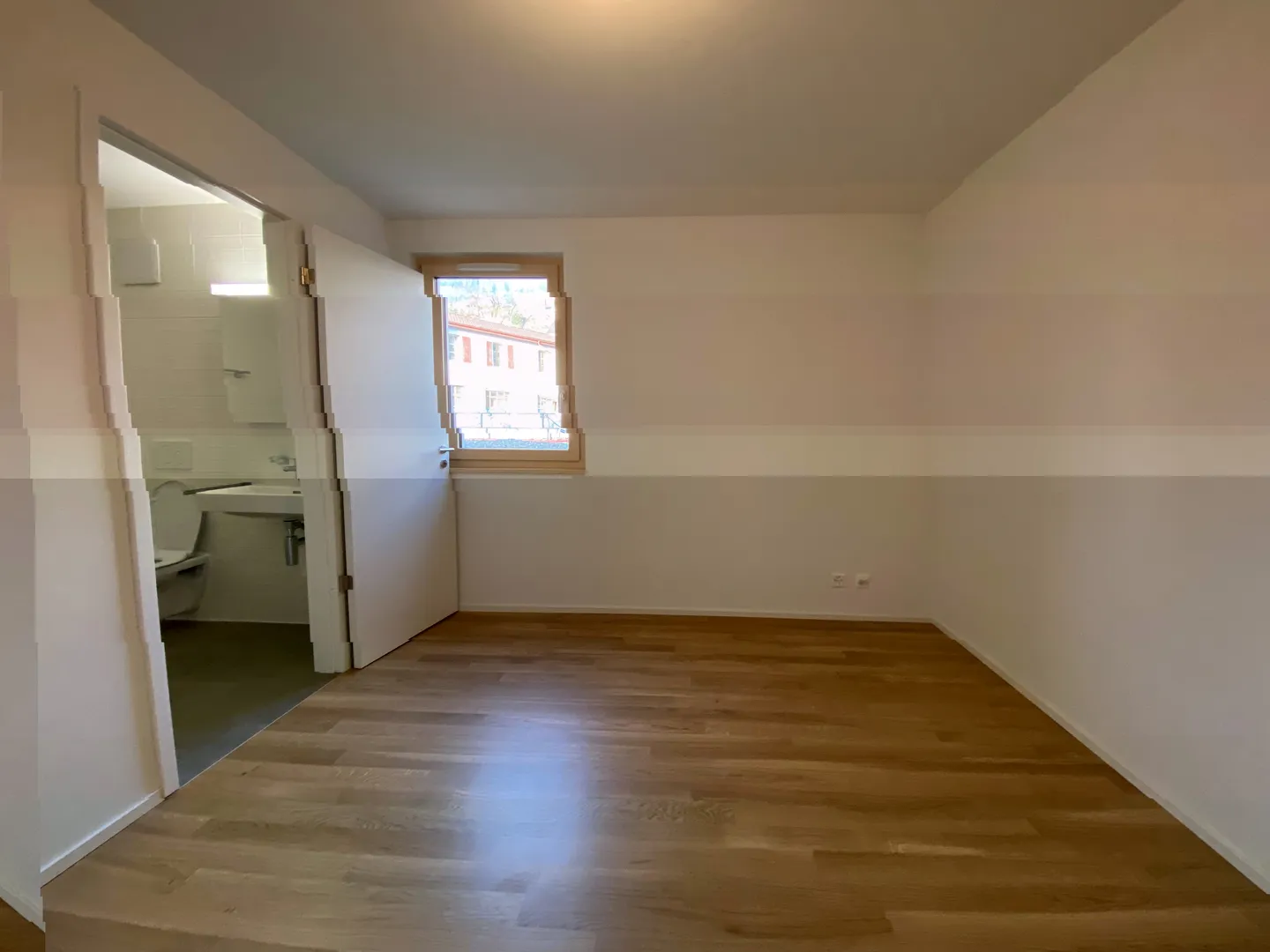 MONTREUX - GERÄUMIGE 2.5-ZIMMER-WOHNUNG LOT 9 - Foto 12 von 13