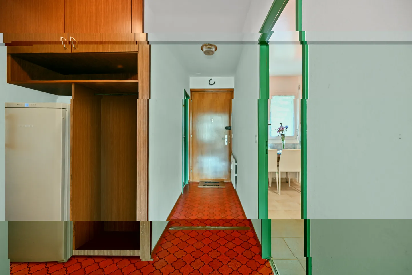 BLONAY - SPAZIOSO E LUMINOSO 5.5 STANZE - Foto 5 di 13