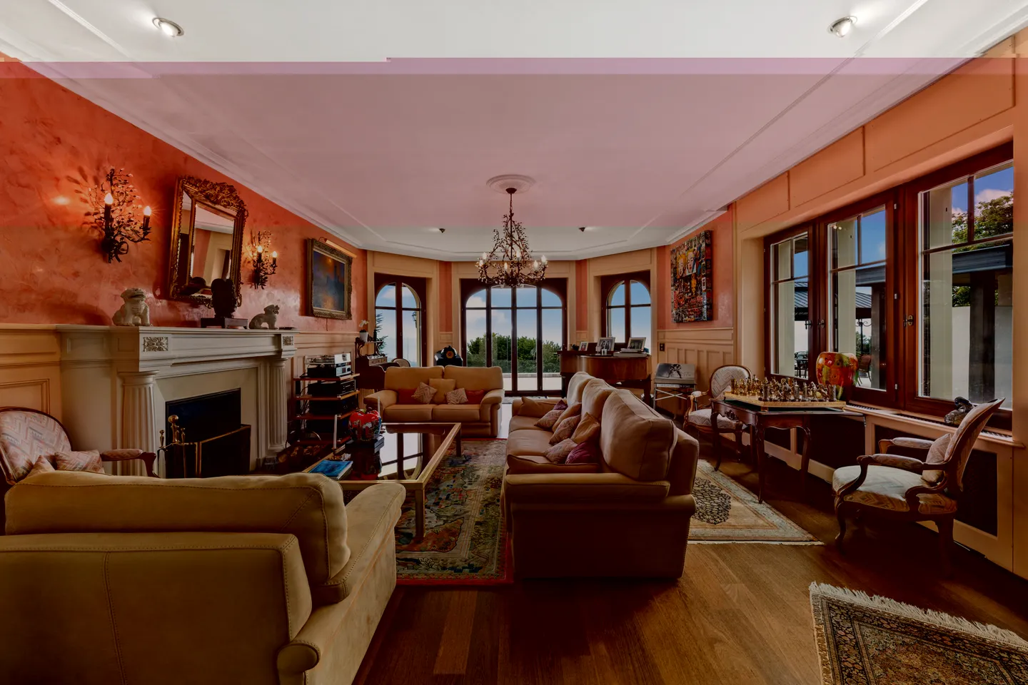 JONGNY - AUSGEZEICHNETE ANLAGE MIT PANORAMABLICK AUF DEN SEE - Foto 2 von 13