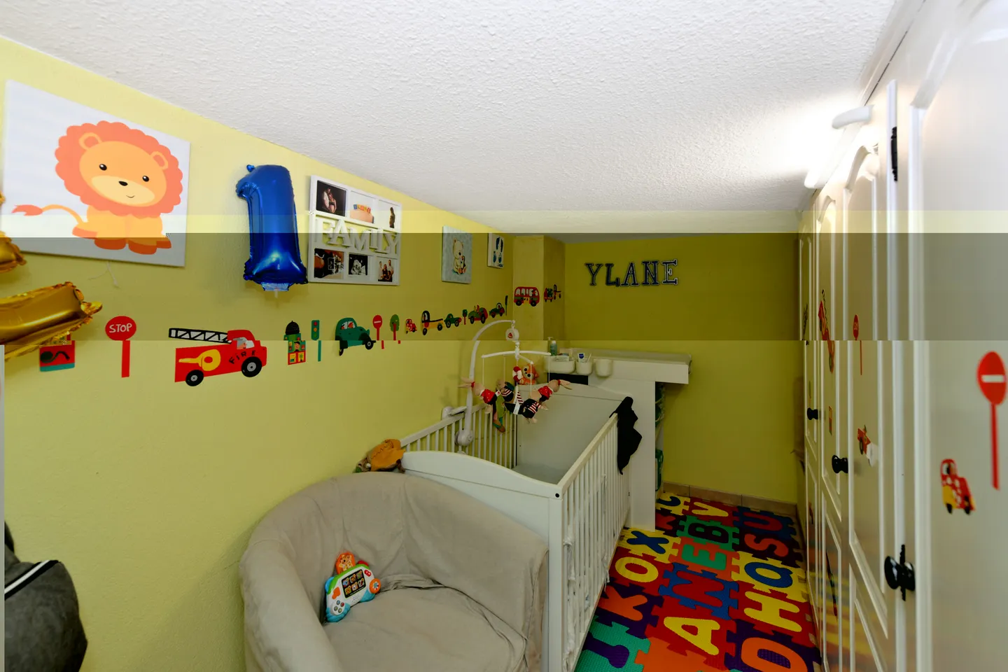 FULLY - PREISREDUZIERUNG - CHARMIERENDE DORFHAUS 3.5 ZIMMER - Foto 5 von 12