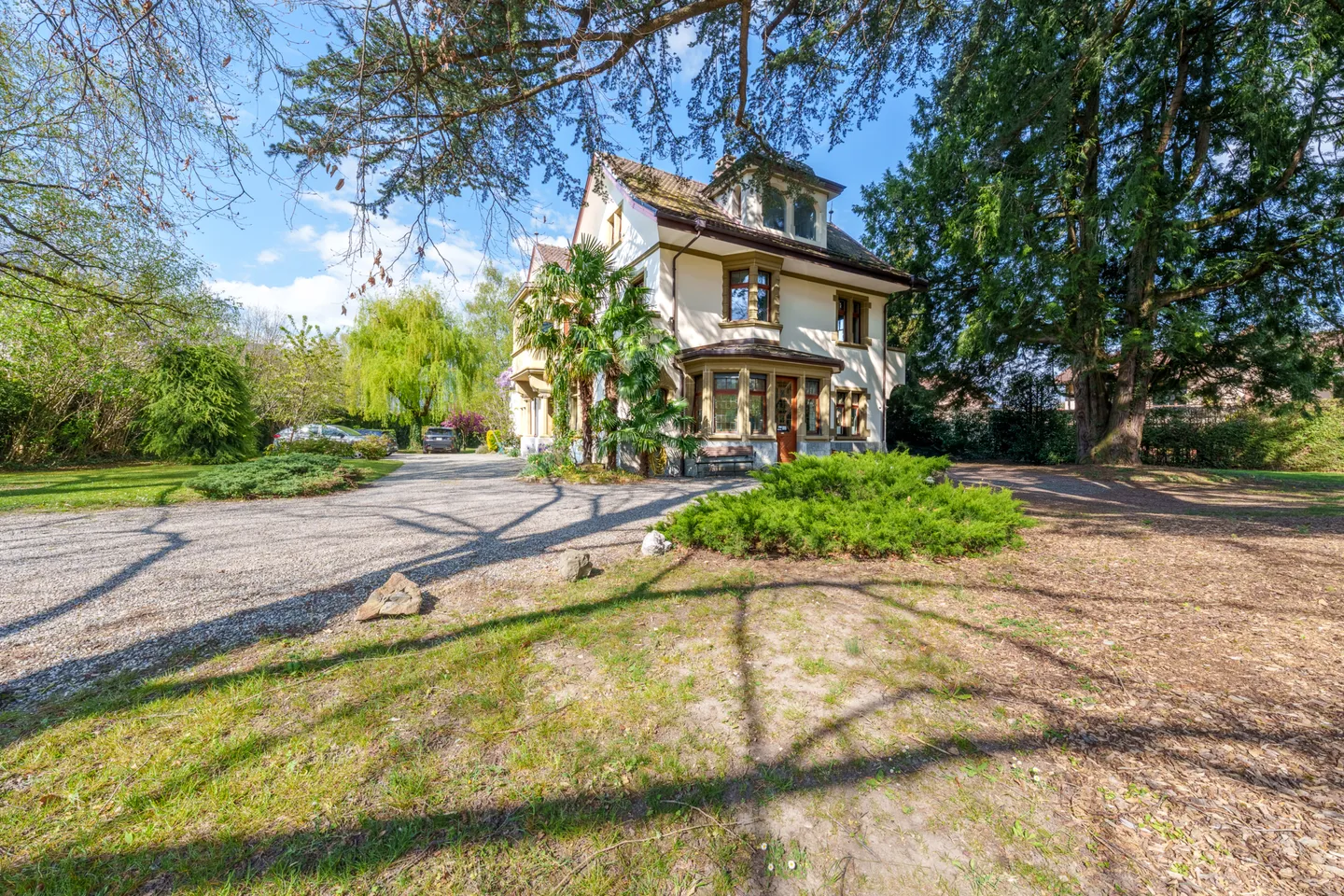 Maison Élégante avec Jardin Majestueux - Photo 4 sur 13