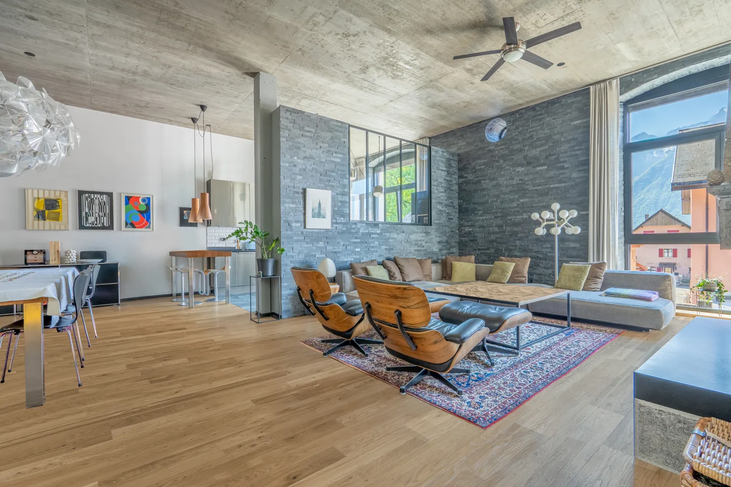 NOVILLE - RENOVATED VILLAGE HOUSE - NEW YORK STYLE INTERIOR - - Photo 5 of 13