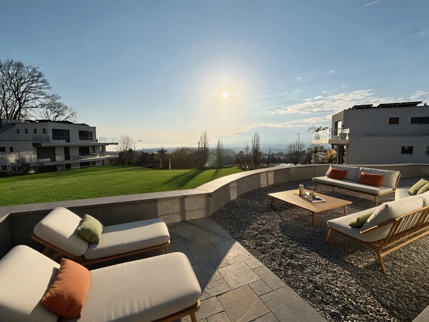 PRILLY - NEW 4.5 ROOM APARTMENT - LAKE VIEW! - Photo 1 of 10