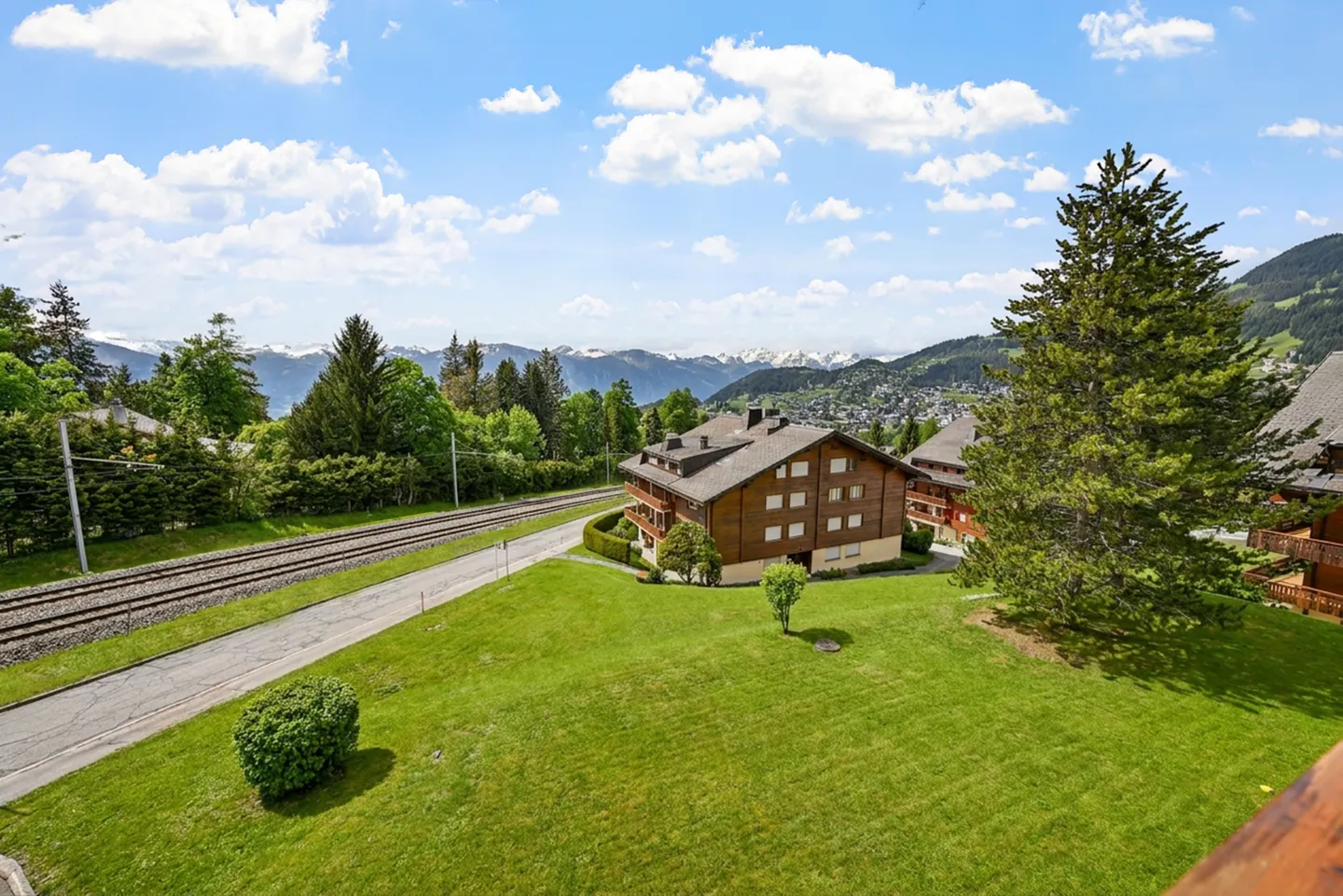 Charmante Wohnung mit Balkon - Foto 1 von 11