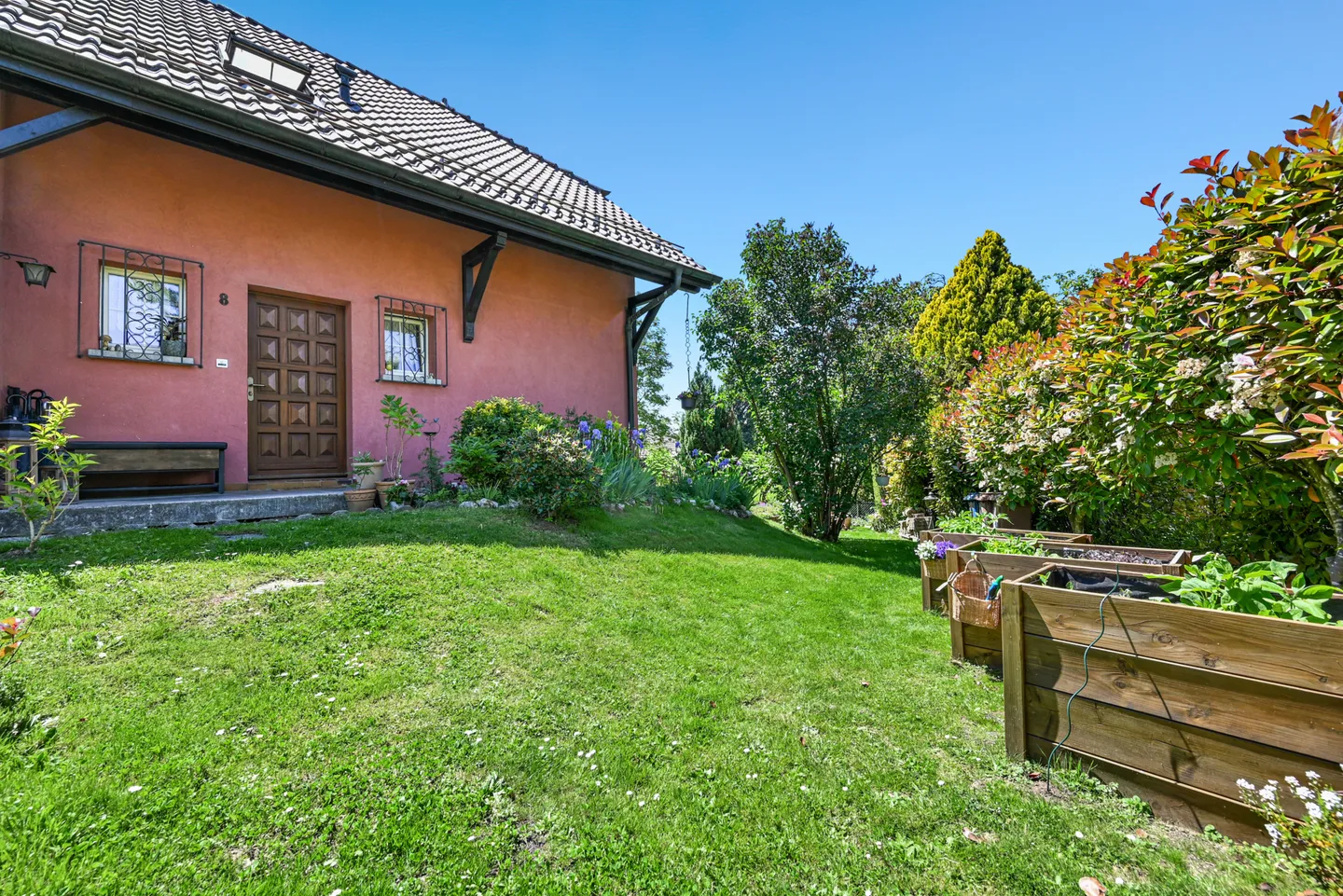 MONT-SUR-LAUSANNE SEMI-DETACHED VILLA 4.5 ROOMS WITH CONVERTIBLE ATTIC - Photo 5 of 13