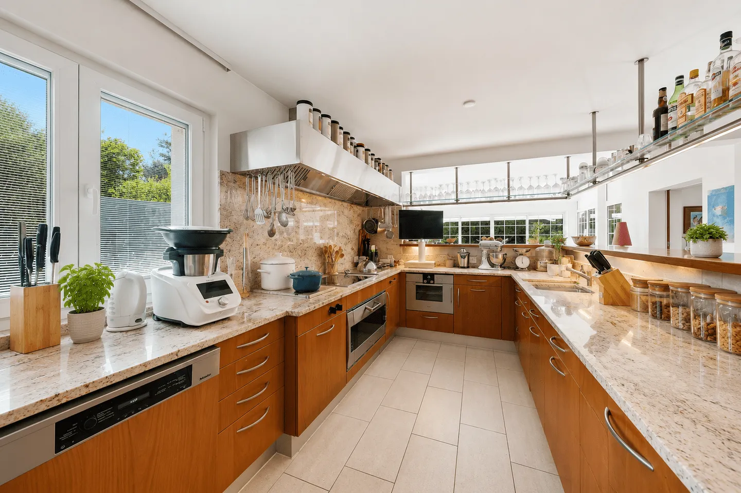 Villa Élégante avec Piscine Intérieure - Photo 12 sur 13