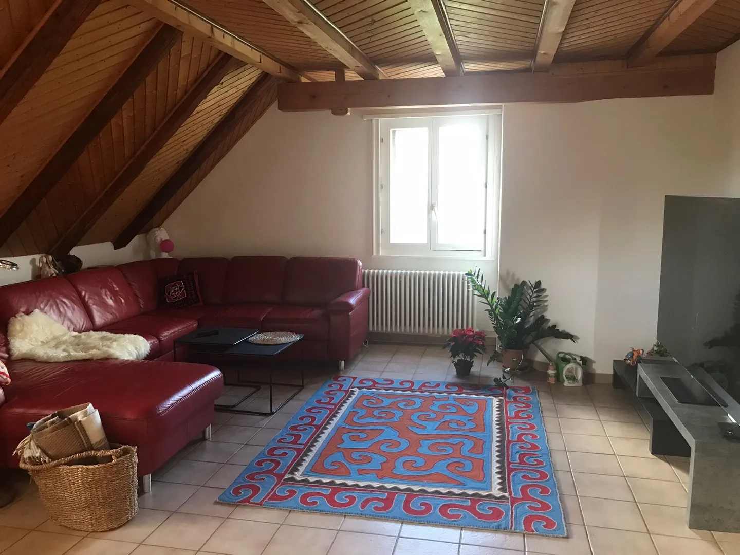 3-room apartment on the 2nd floor - Chemin de Montilier 5 - - Photo 2 of 6