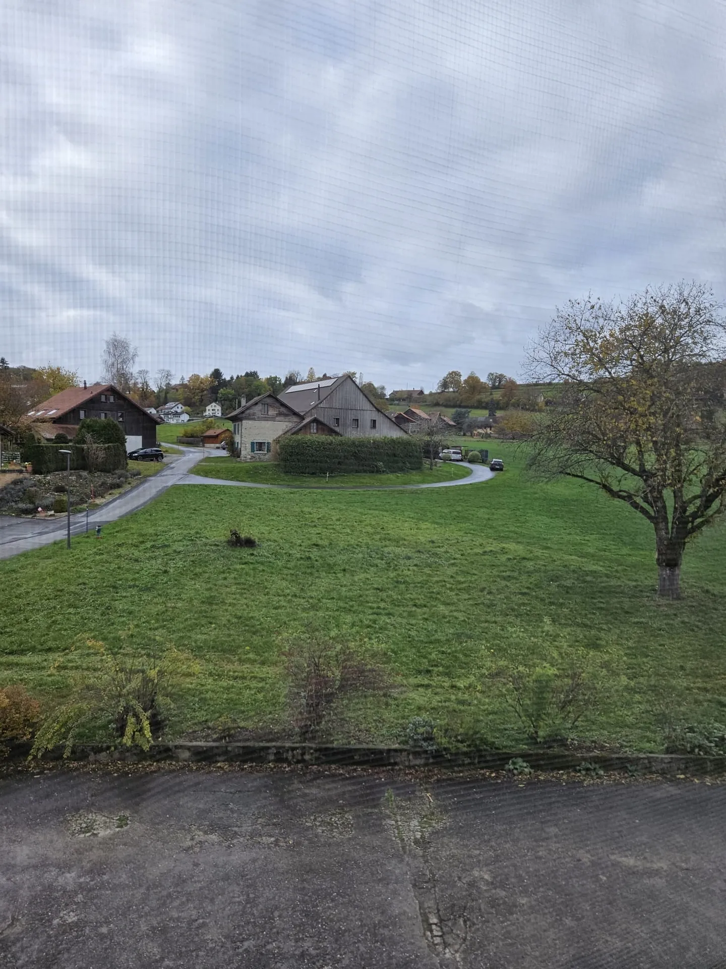 3-room apartment on the 2nd floor - Chemin de Montilier 5 - - Photo 6 of 6