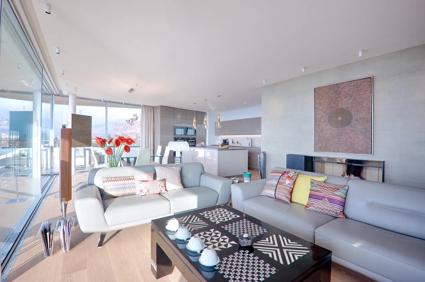 VEVEY - MAGNIFIQUE APPARTEMENT DE 4.5 PIECES AVEC SUPERBE VUE SUR LE - Foto 5 di 13