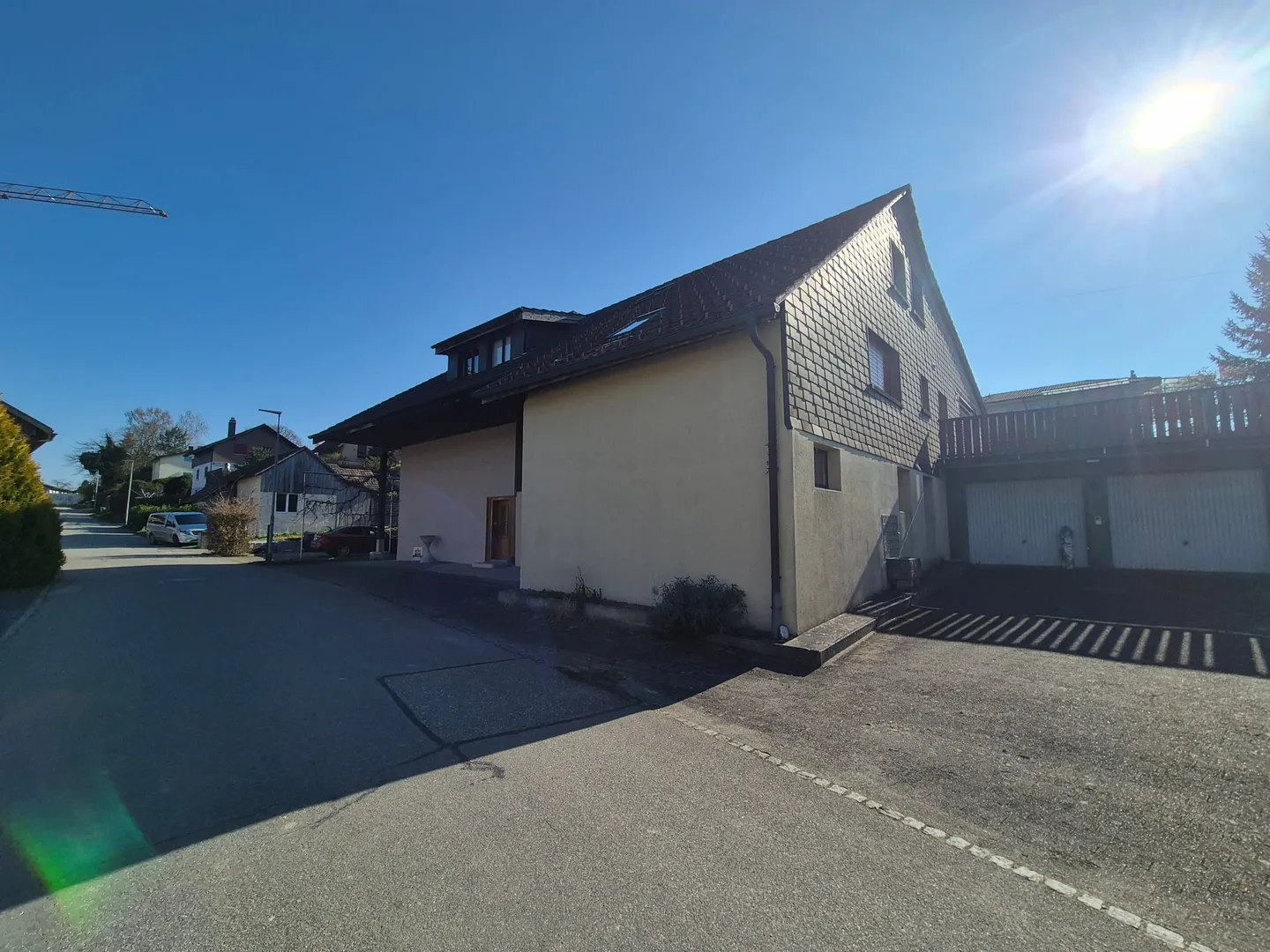 Casa plurifamiliare con 5 unità a Kestenholz e riserva di terreno edificabile - Foto 1 di 13