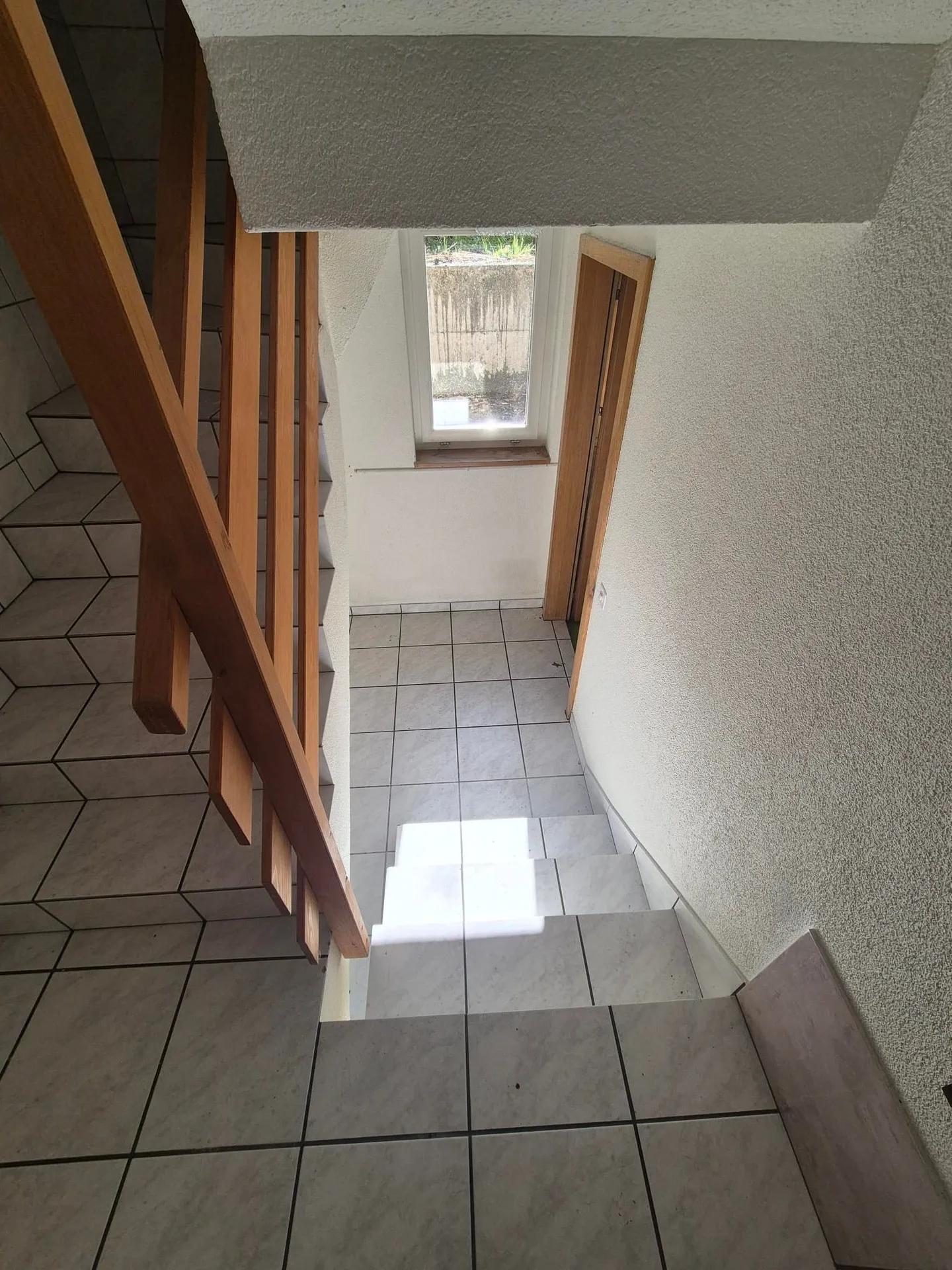 Casa plurifamiliare con 5 unità a Kestenholz e riserva di terreno edificabile - Foto 11 di 13